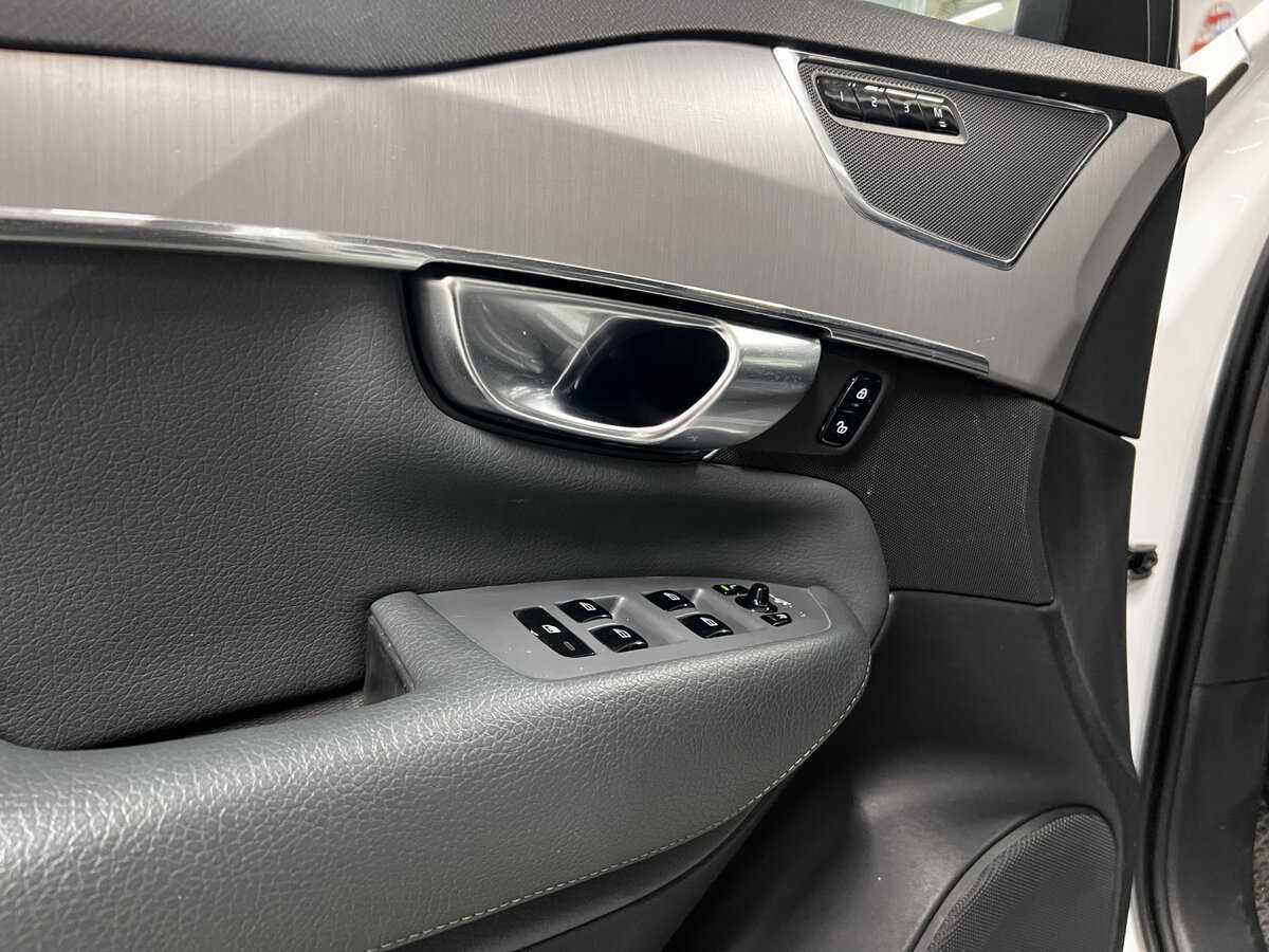 Volvo XC90 с пробегом — 2020 год. Фото: #21