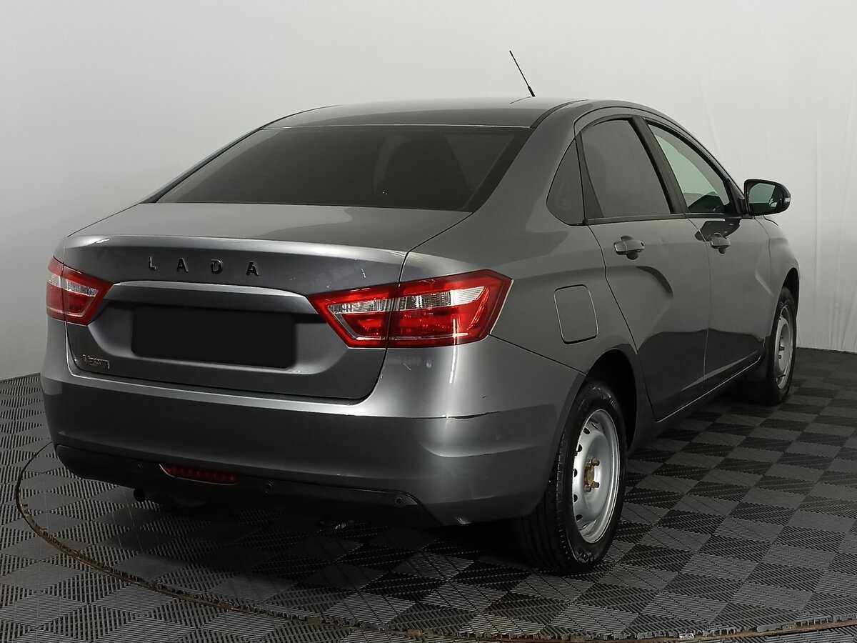 Lada (ВАЗ) Vesta с пробегом — 2018 год. Фото: #4