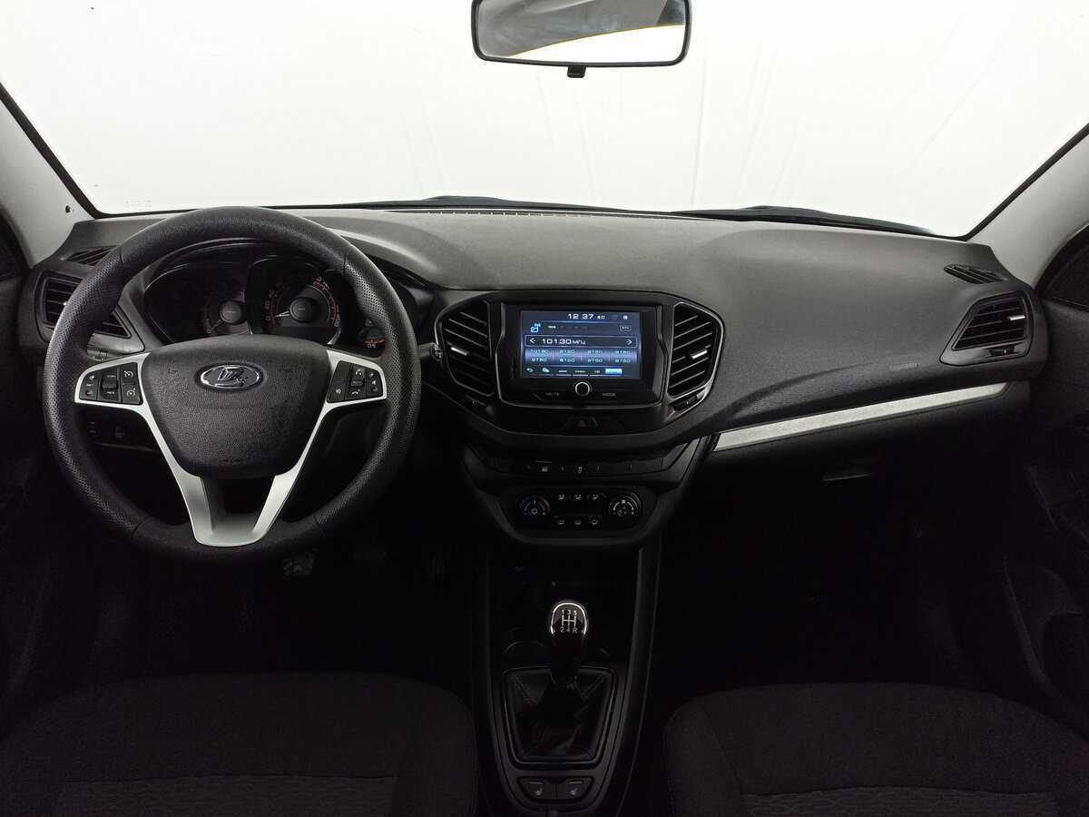 Lada (ВАЗ) Vesta с пробегом — 2018 год. Фото: #12