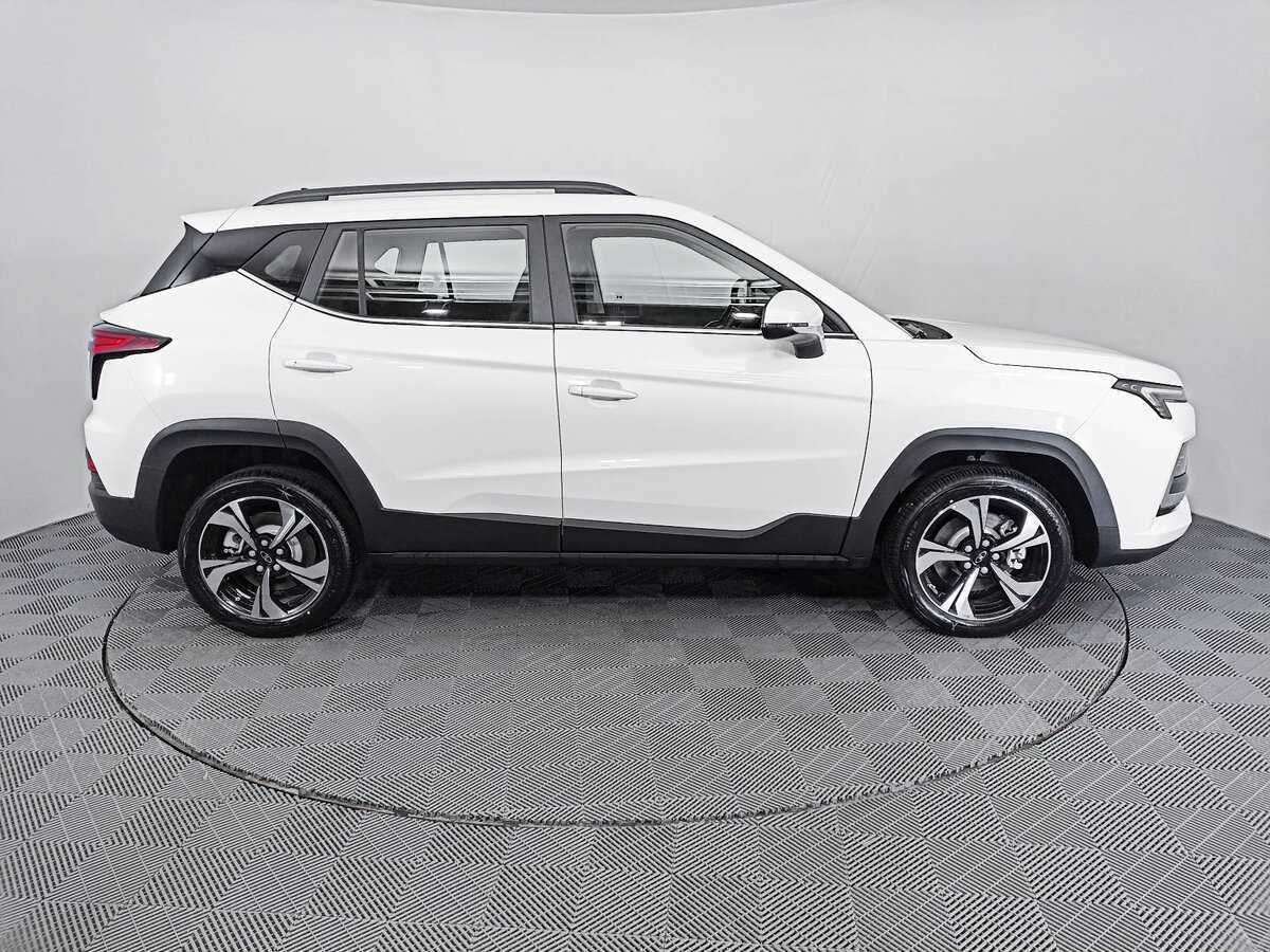 Москвич 3 с пробегом — 2023 год. Фото: #3