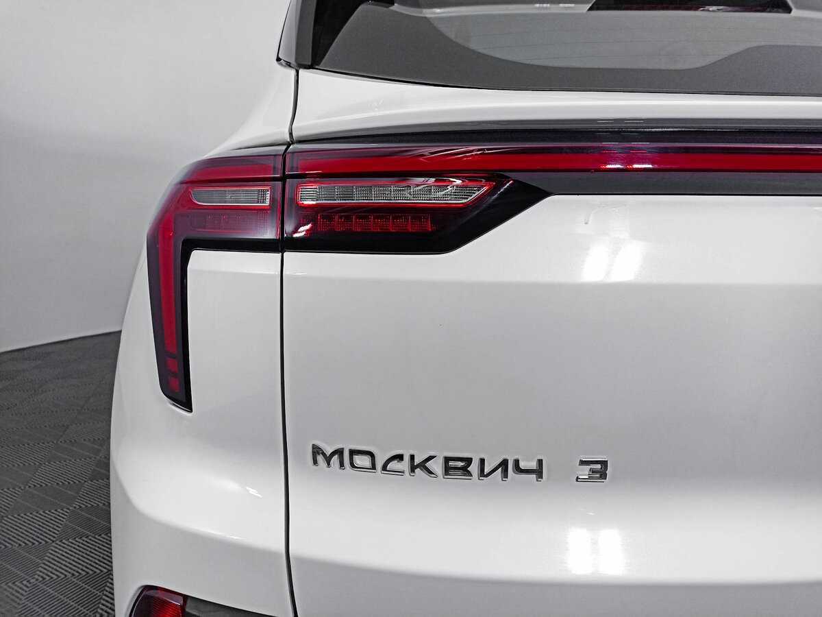 Москвич 3 с пробегом — 2023 год. Фото: #8