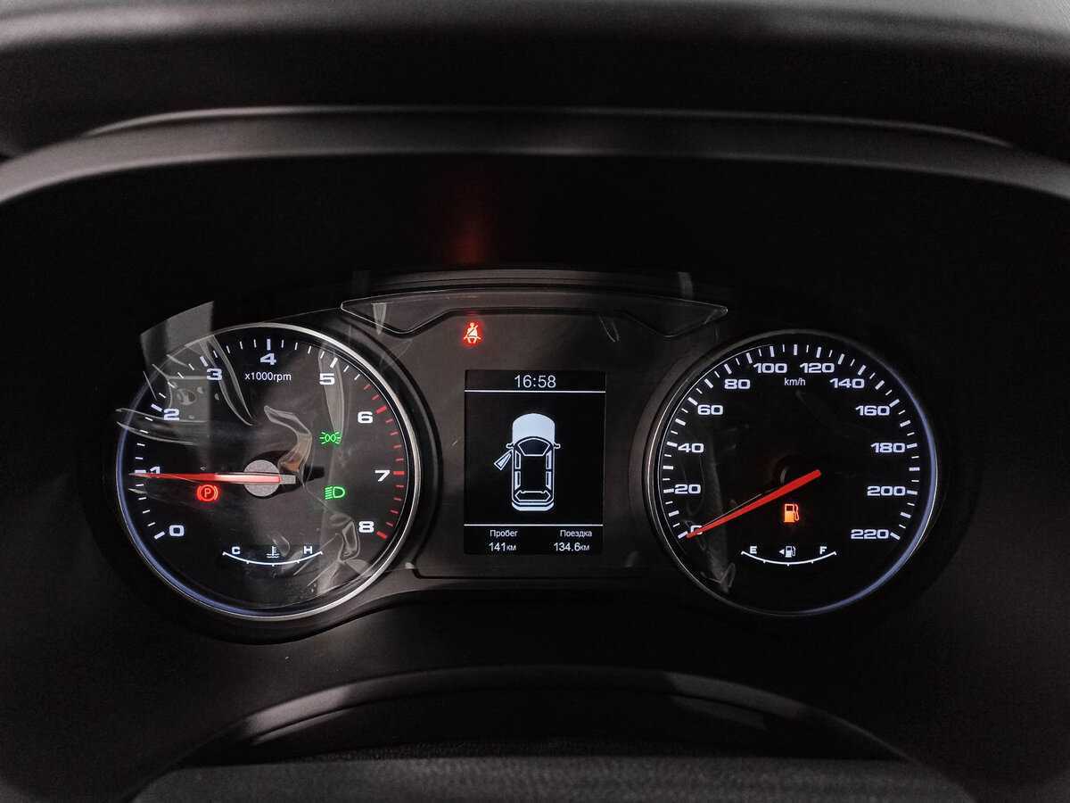 Москвич 3 с пробегом — 2023 год. Фото: #12