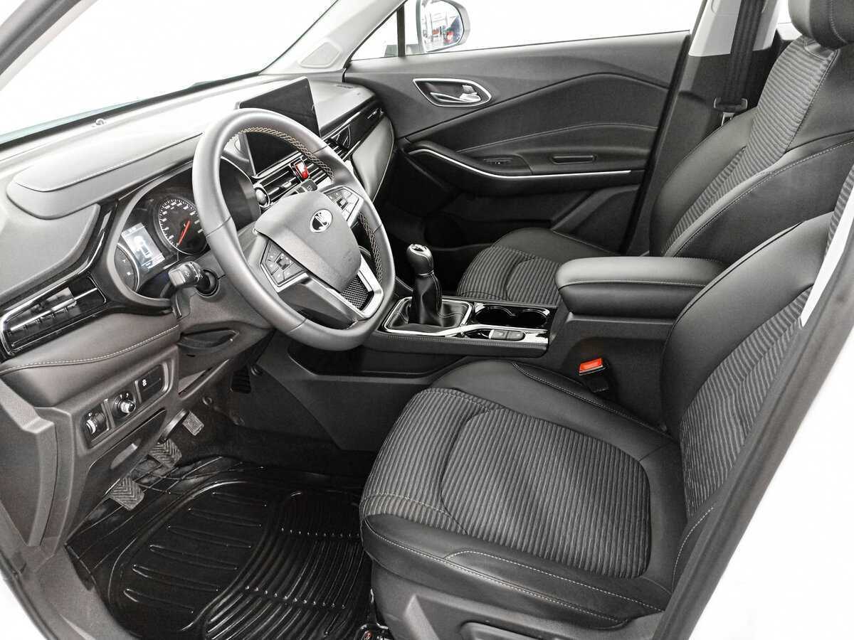 Москвич 3 с пробегом — 2023 год. Фото: #15