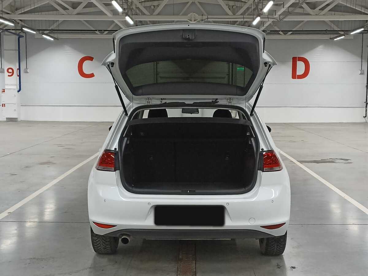 Volkswagen Golf с пробегом — 2013 год. Фото: #9