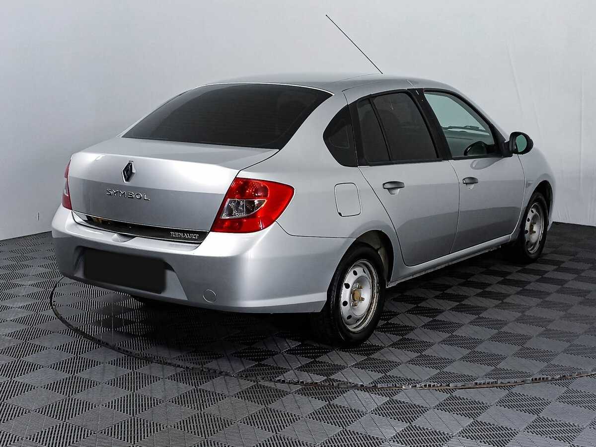 Renault Symbol с пробегом — 2008 год. Фото: #4