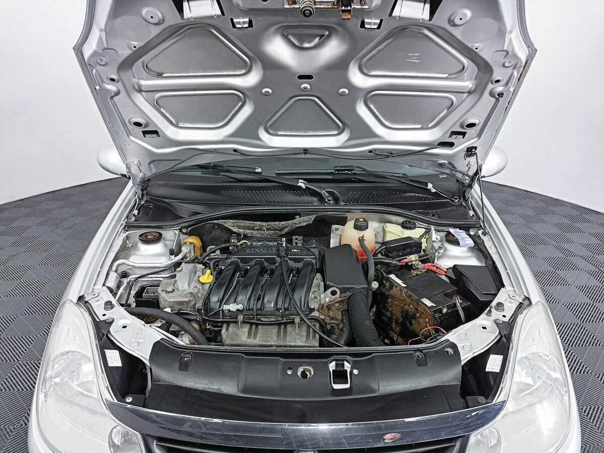 Renault Symbol с пробегом — 2008 год. Фото: #8