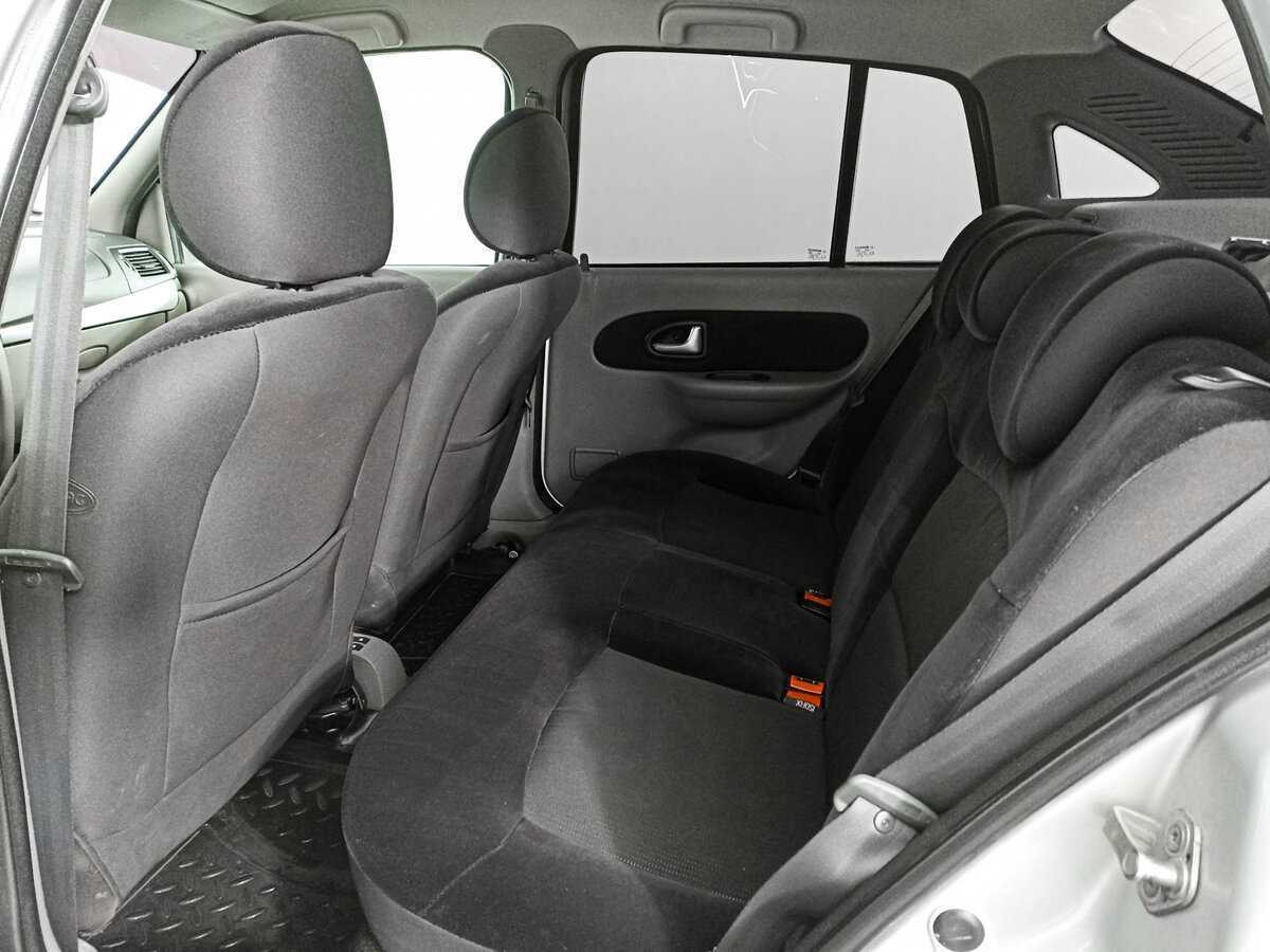 Renault Symbol с пробегом — 2008 год. Фото: #11