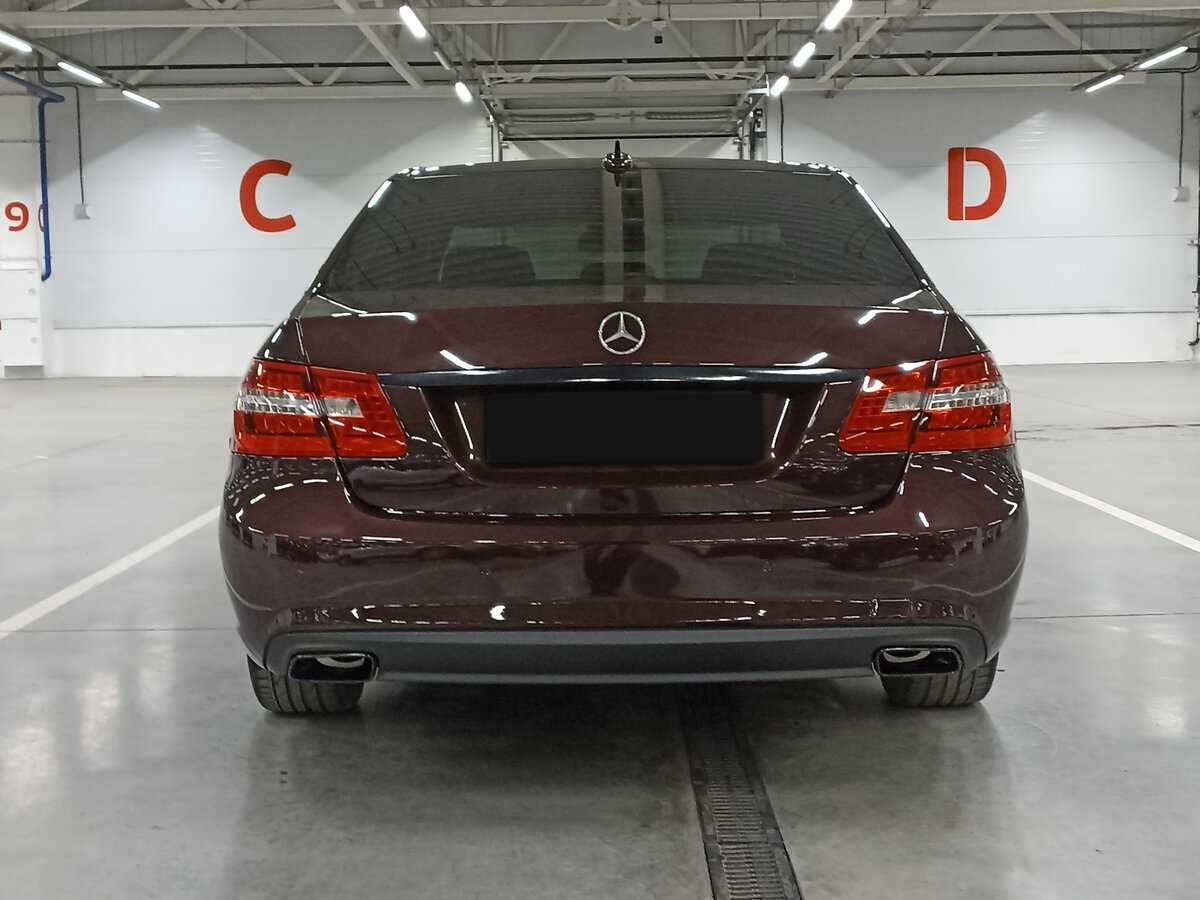 Mercedes-Benz E-Класс с пробегом — 2011 год. Фото: #5