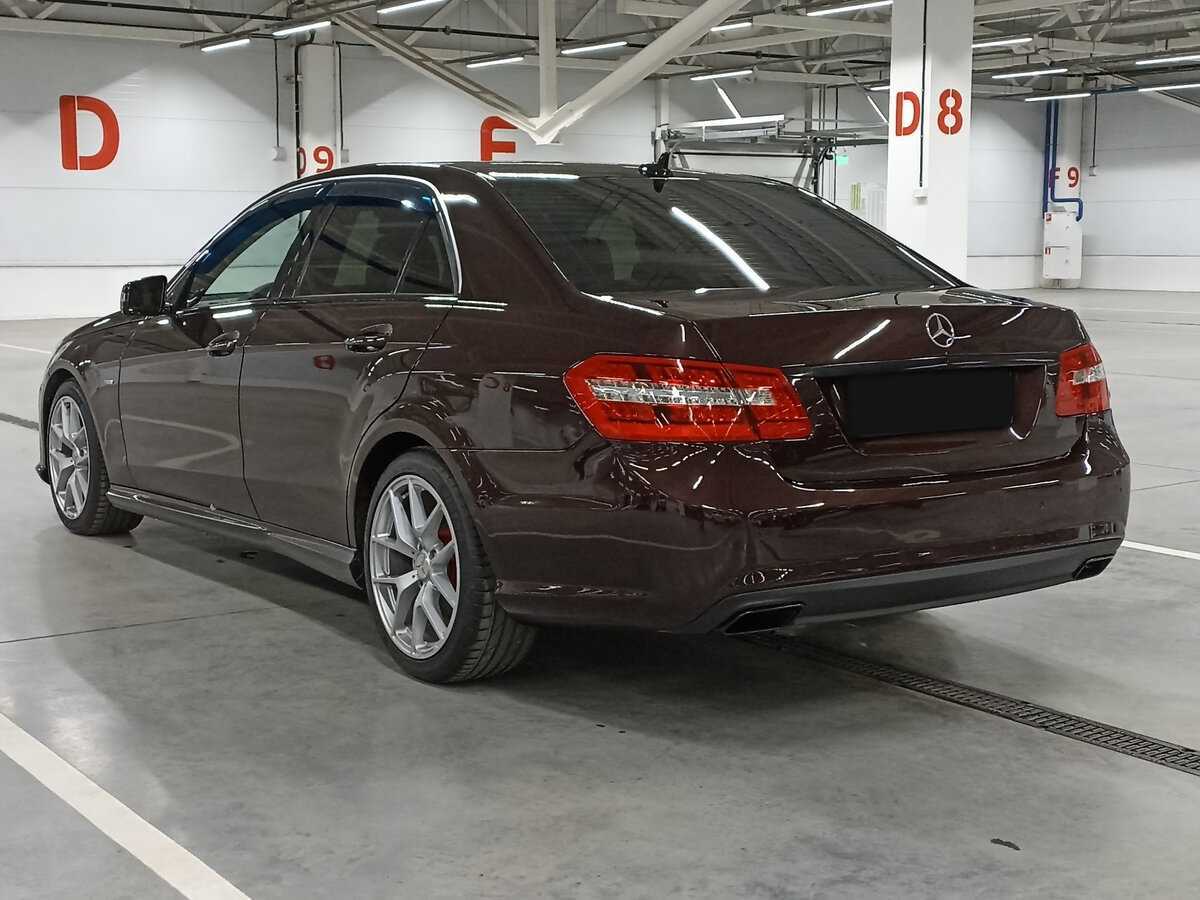 Mercedes-Benz E-Класс с пробегом — 2011 год. Фото: #6