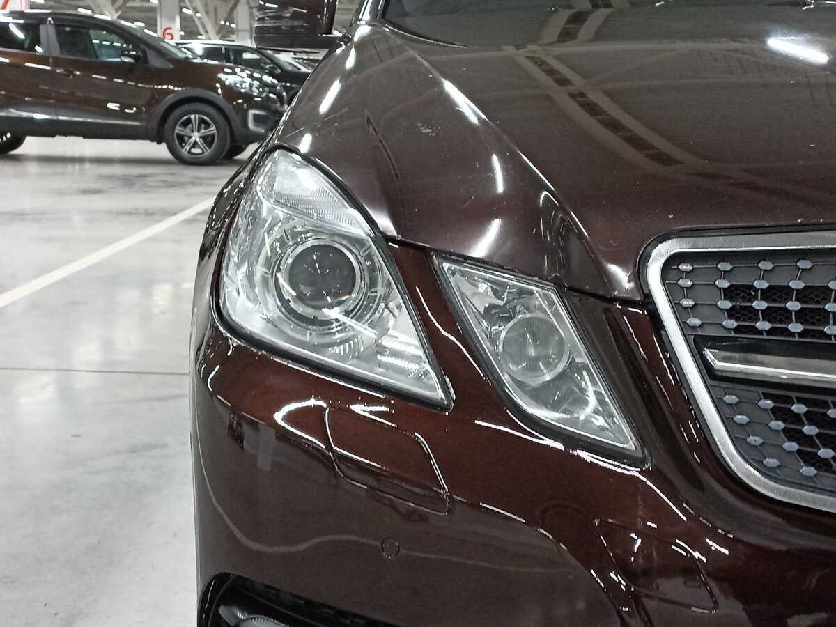 Mercedes-Benz E-Класс с пробегом — 2011 год. Фото: #16