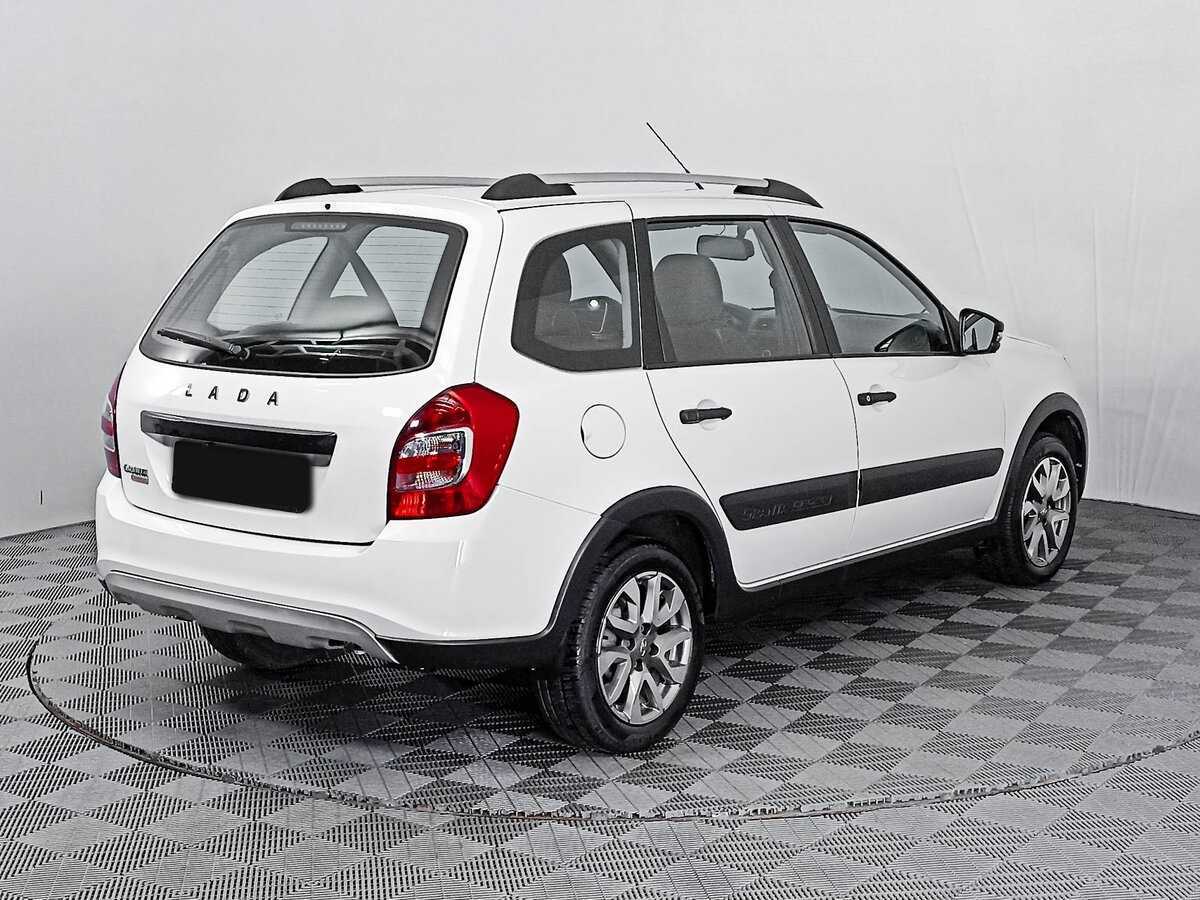 Lada (ВАЗ) Granta с пробегом — 2023 год. Фото: #4