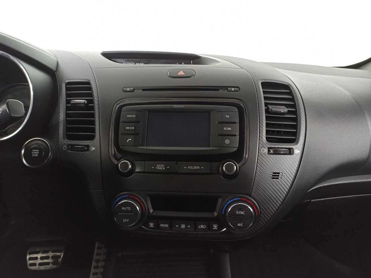 Kia Cerato с пробегом — 2018 год. Фото: #12