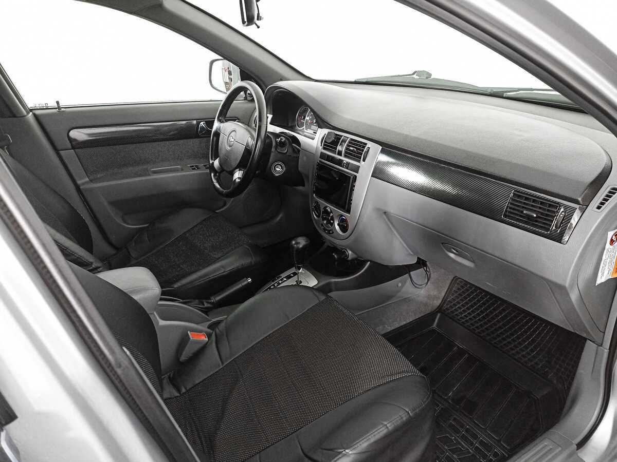 Chevrolet Lacetti с пробегом — 2011 год. Фото: #8