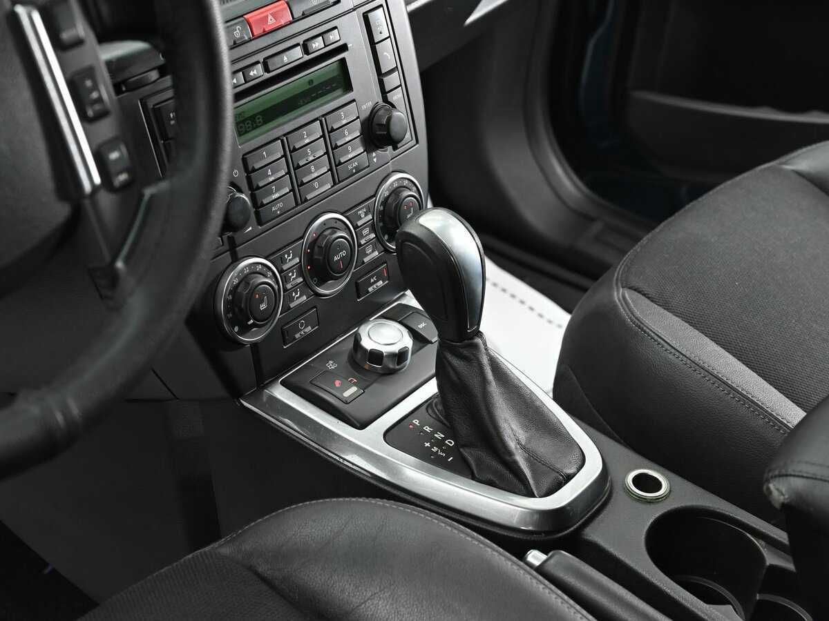 Land Rover Freelander с пробегом — 2009 год. Фото: #11