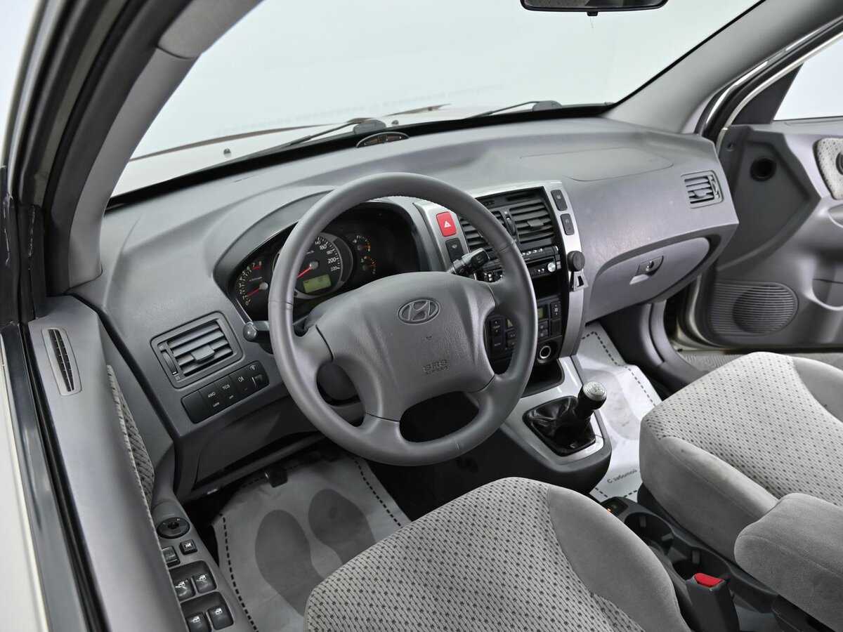 Hyundai Tucson с пробегом — 2004 год. Фото: #7