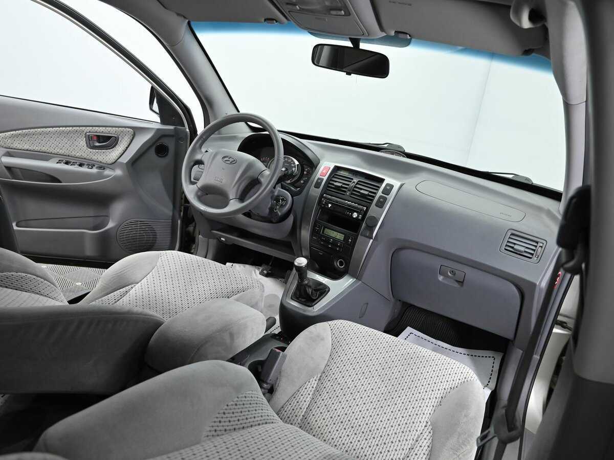 Hyundai Tucson с пробегом — 2004 год. Фото: #12