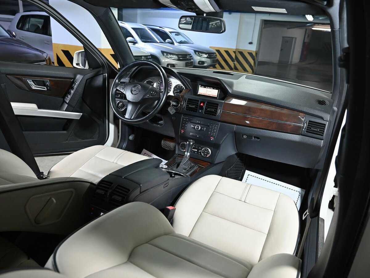 Mercedes-Benz GLK-Класс с пробегом — 2010 год. Фото: #11