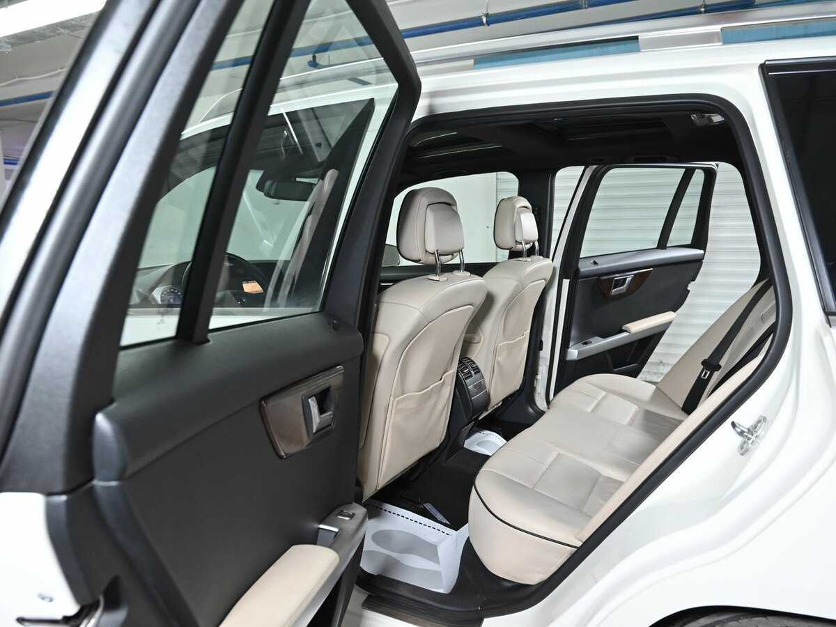 Mercedes-Benz GLK-Класс с пробегом — 2010 год. Фото: #14