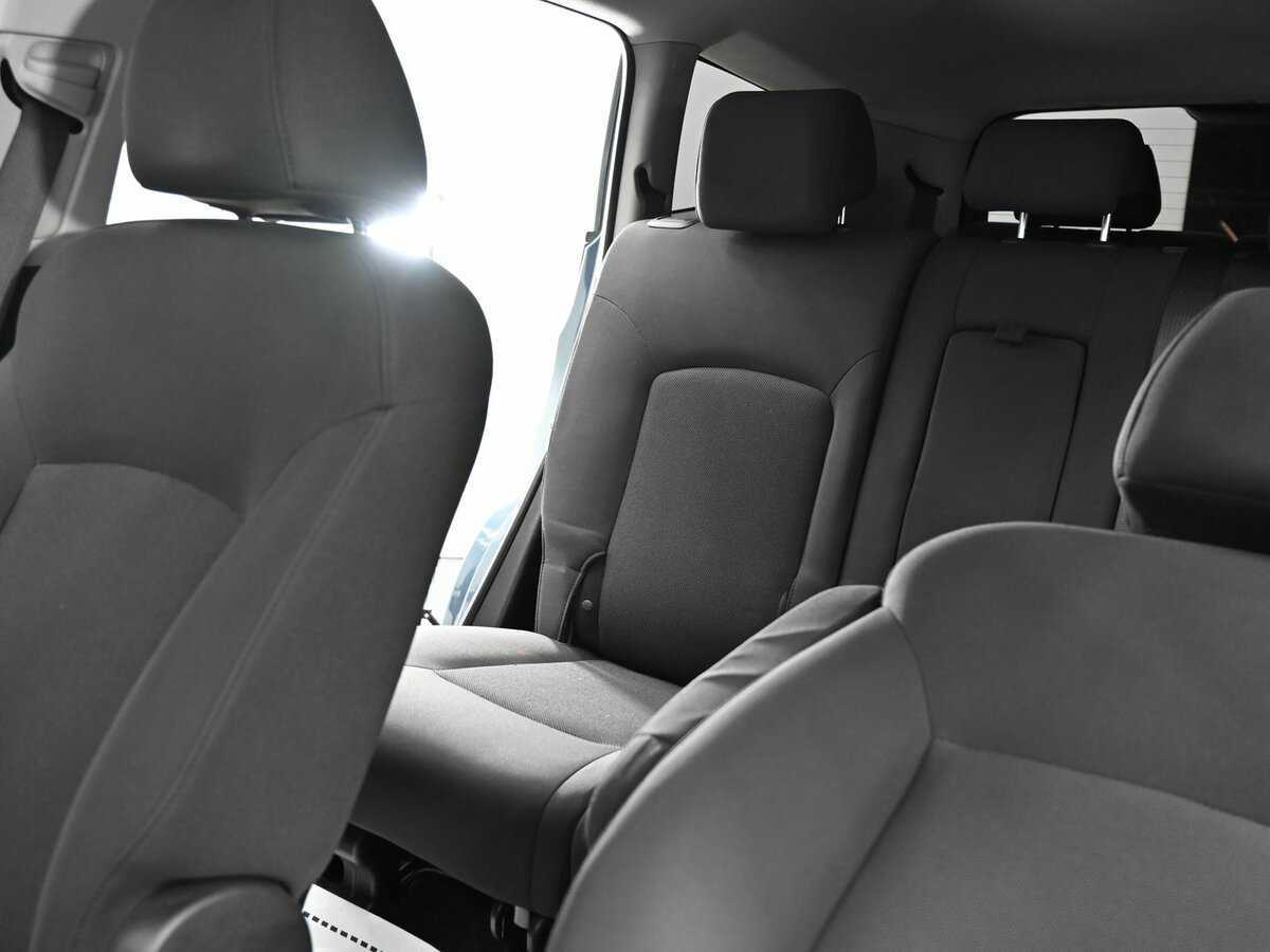 Chevrolet Orlando с пробегом — 2014 год. Фото: #14