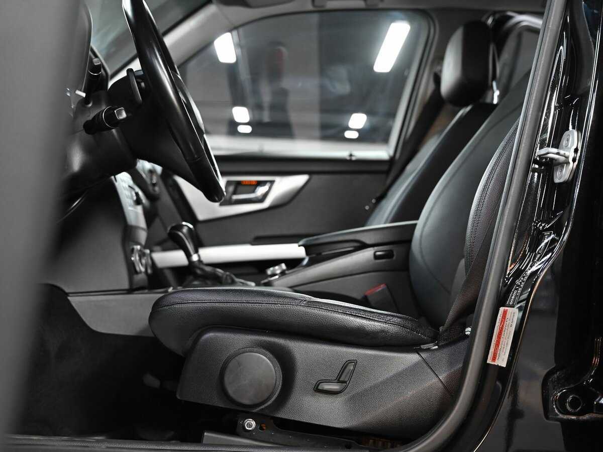 Mercedes-Benz GLK-Класс с пробегом — 2010 год. Фото: #6