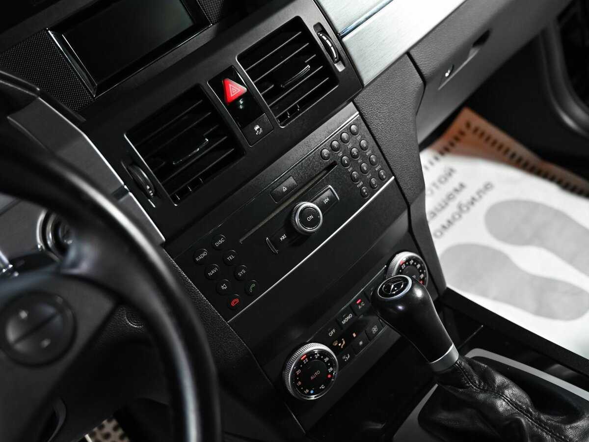 Mercedes-Benz GLK-Класс с пробегом — 2010 год. Фото: #9