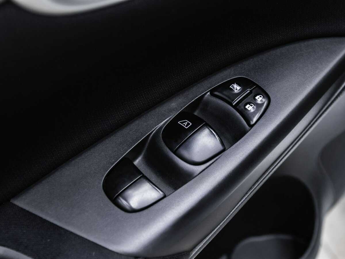 Nissan Sentra с пробегом — 2016 год. Фото: #6