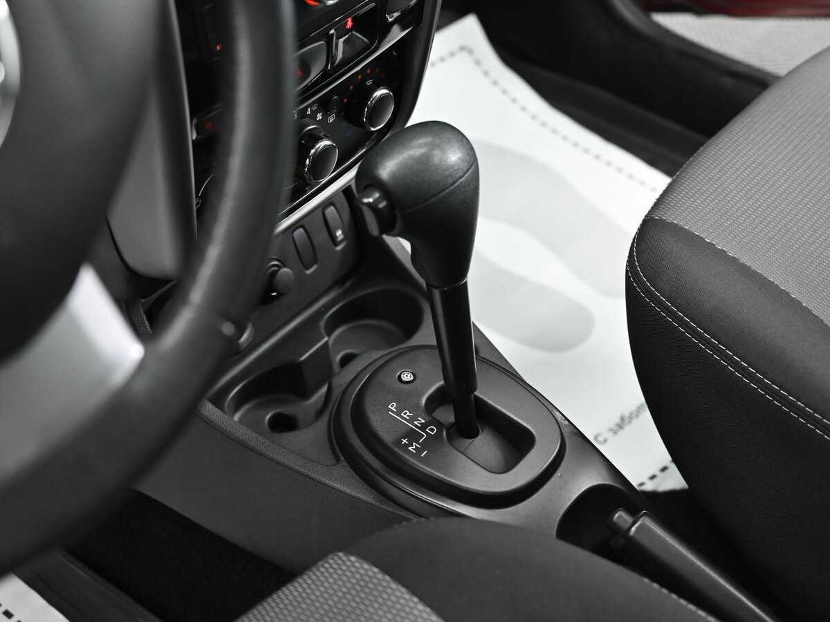 Renault Duster с пробегом — 2014 год. Фото: #8