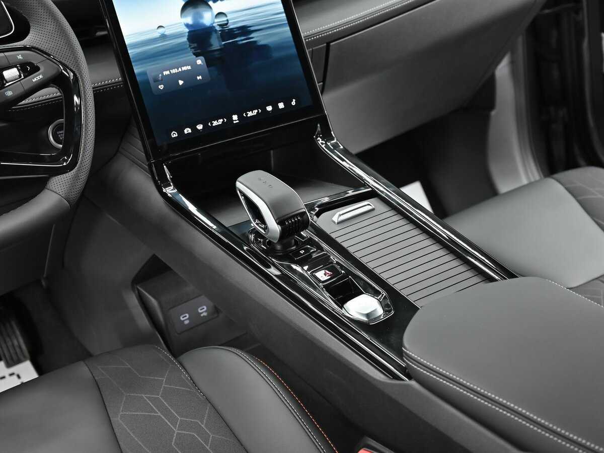 Geely Cityray с пробегом — 2024 год. Фото: #11