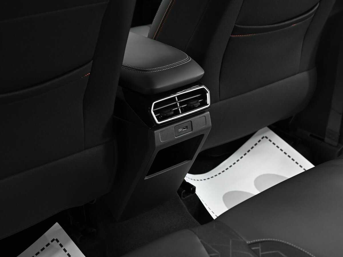 Geely Cityray с пробегом — 2024 год. Фото: #19