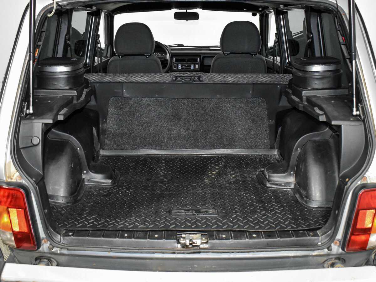 Lada (ВАЗ) 2131 (4x4) с пробегом — 2015 год. Фото: #18