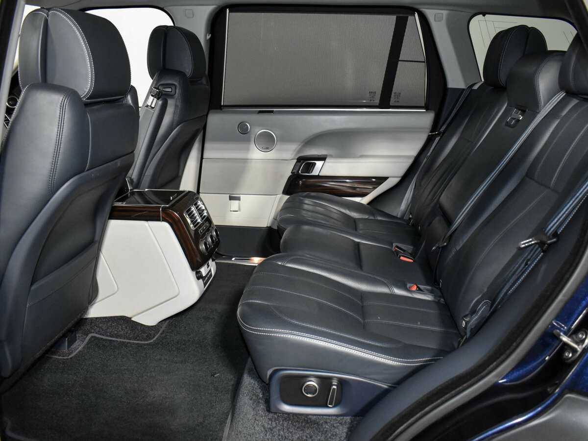 Land Rover Range Rover с пробегом — 2017 год. Фото: #9