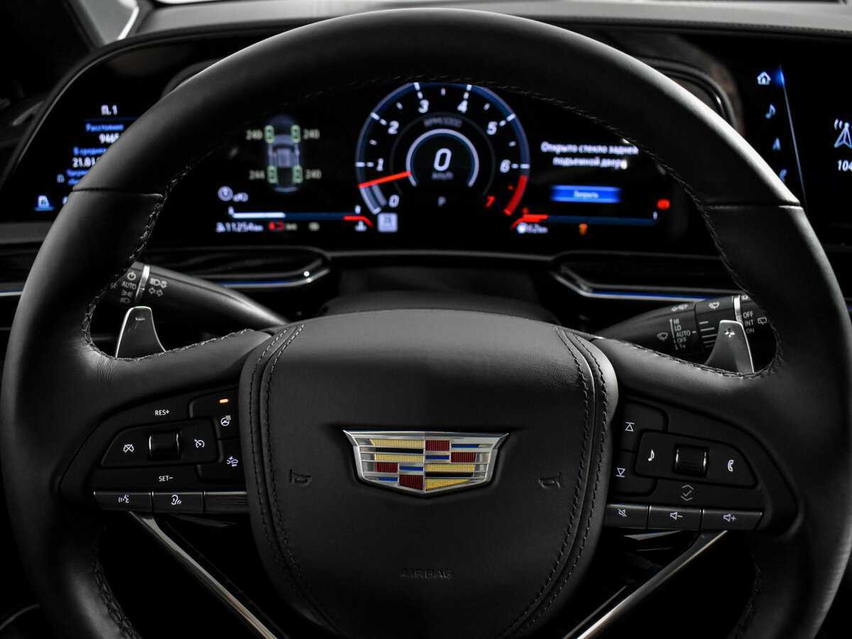 Cadillac Escalade-V с пробегом — 2022 год. Фото: #25