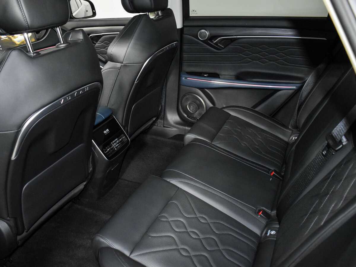 Voyah Free с пробегом — 2023 год. Фото: #9