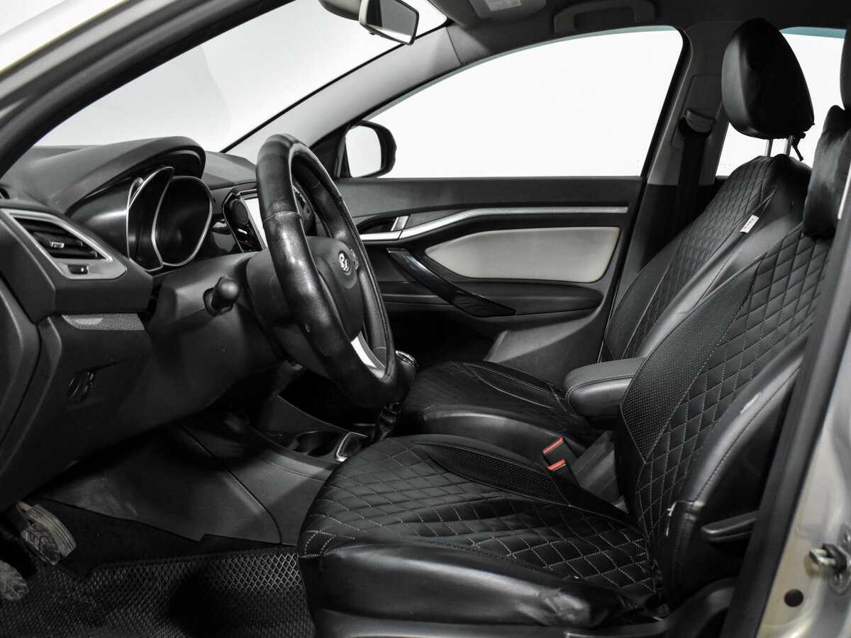 Lada (ВАЗ) Vesta с пробегом — 2019 год. Фото: #9