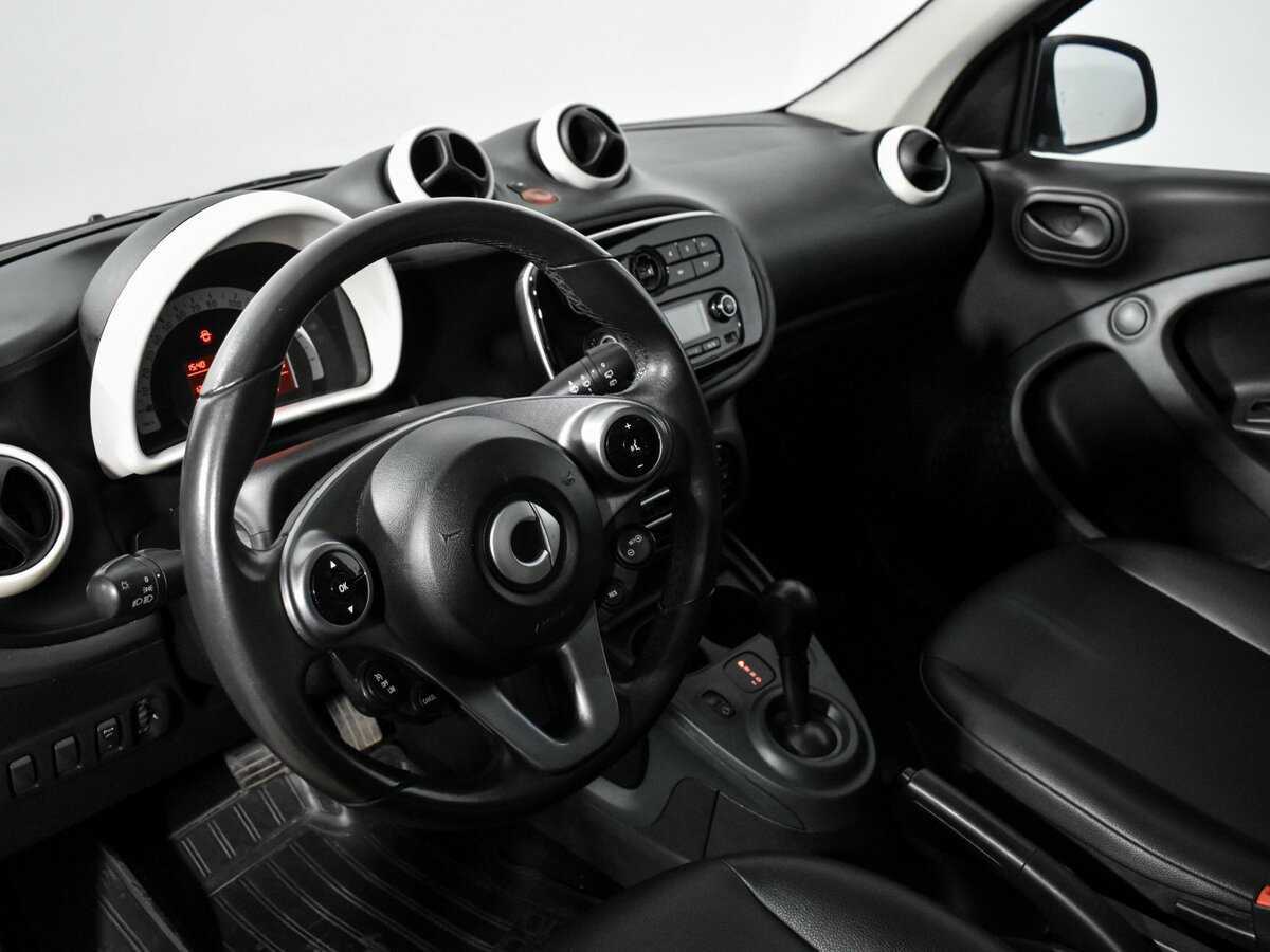 Smart Forfour с пробегом — 2016 год. Фото: #8