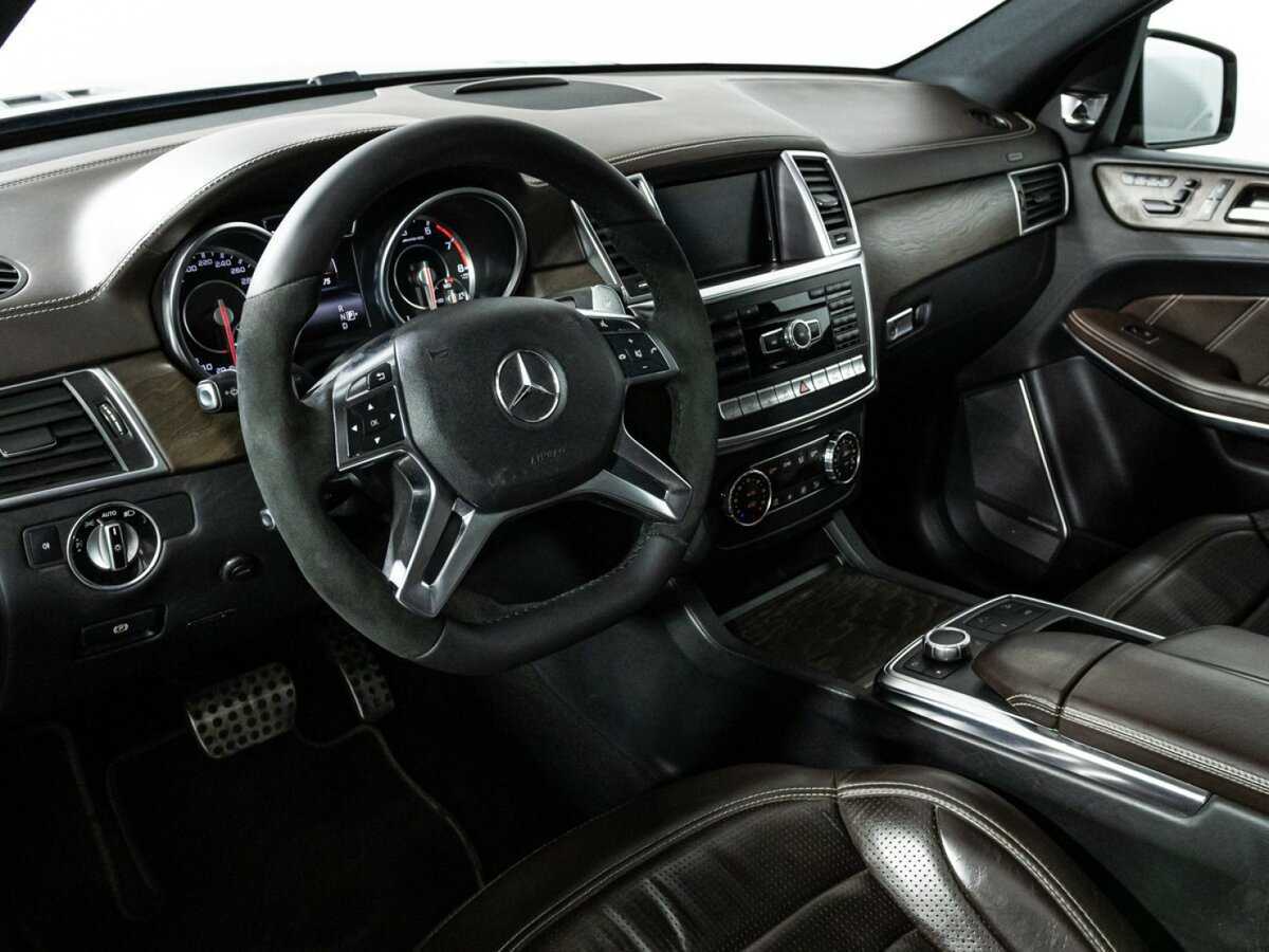Mercedes-Benz GL-Класс AMG с пробегом — 2013 год. Фото: #8