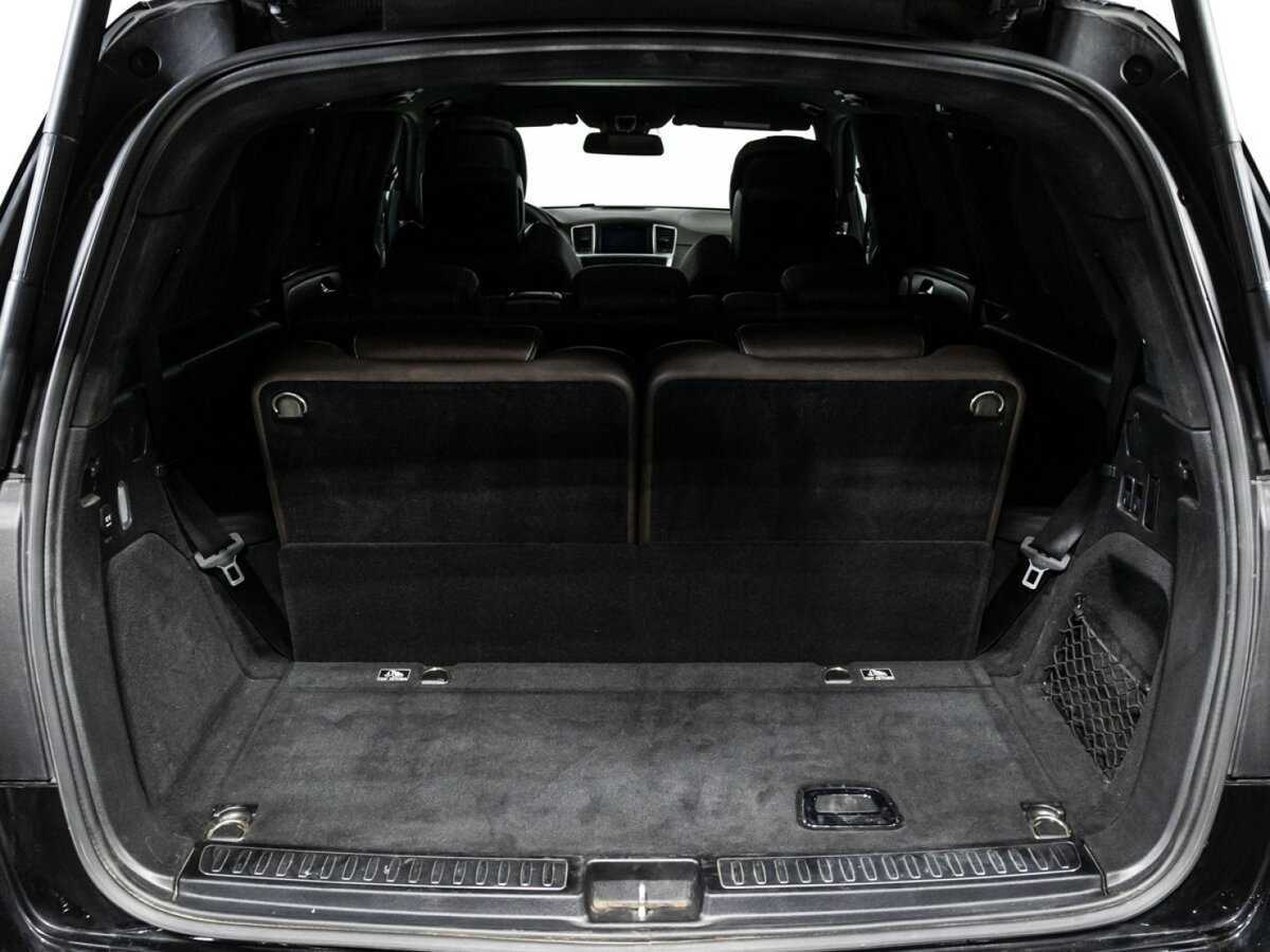 Mercedes-Benz GL-Класс AMG с пробегом — 2013 год. Фото: #12