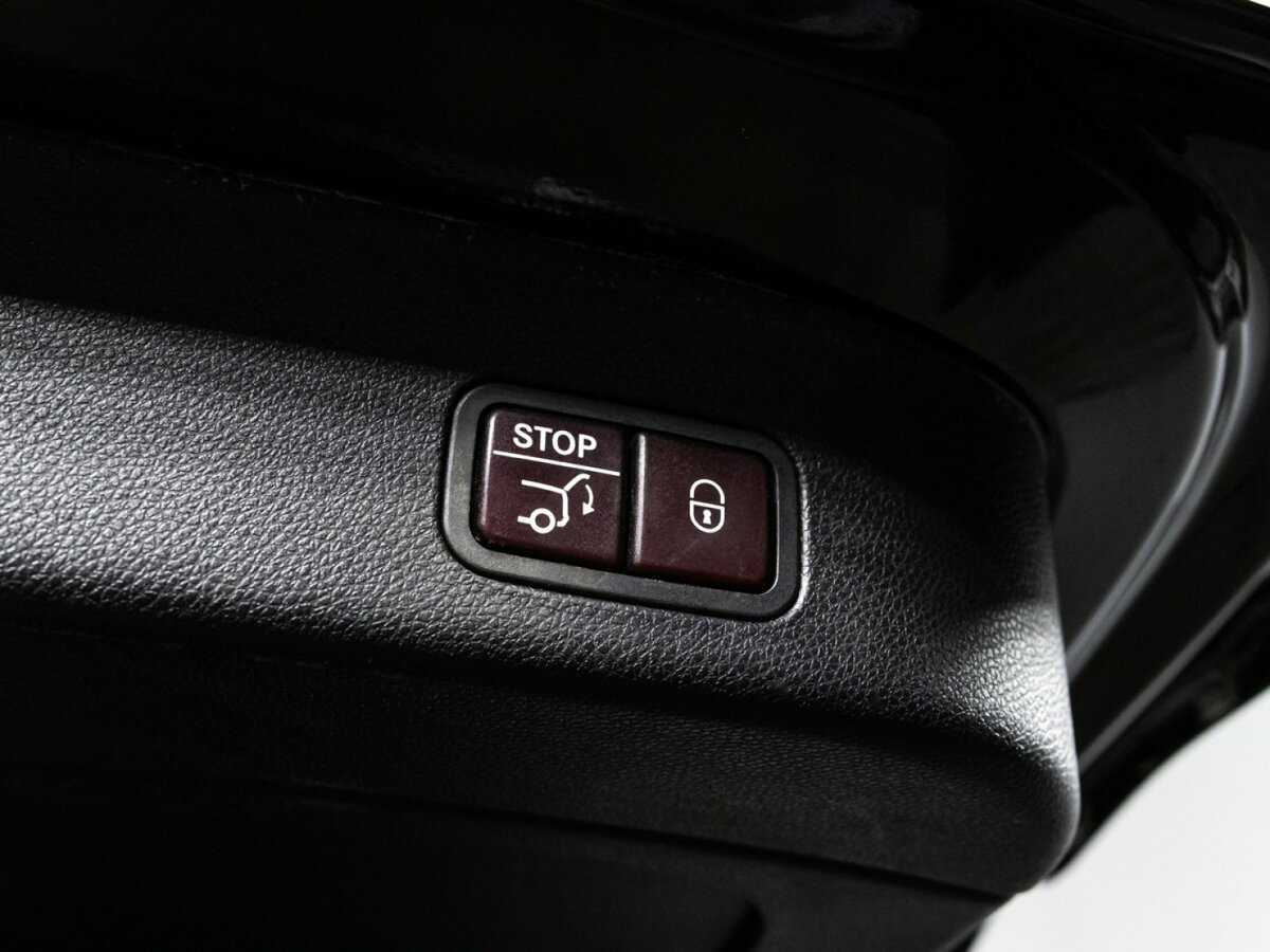 Mercedes-Benz GL-Класс AMG с пробегом — 2013 год. Фото: #13