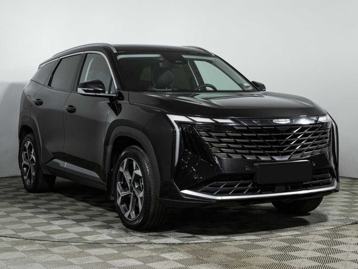 Geely Atlas с пробегом — 2024 год. Фото: #2