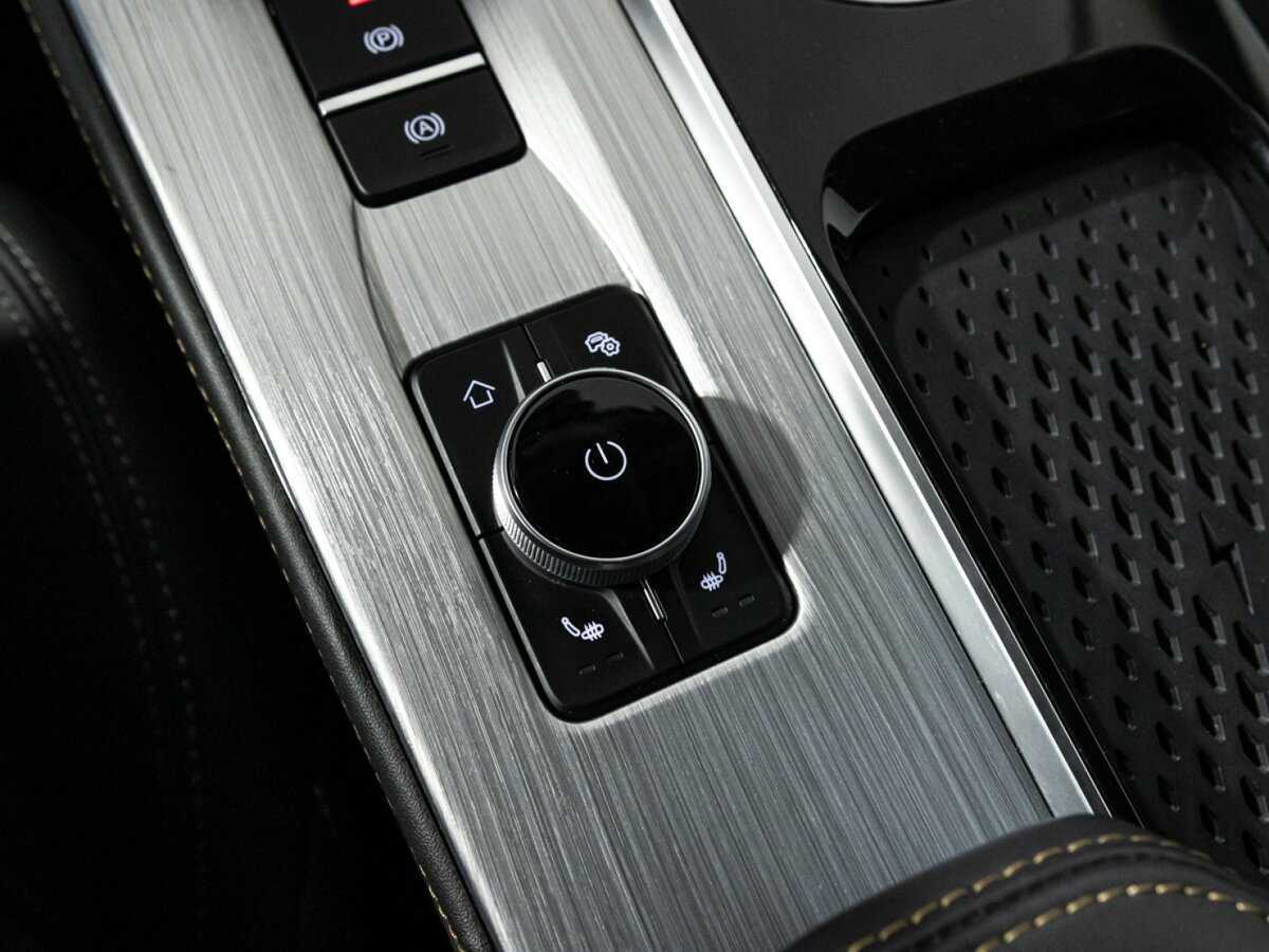 OMODA S5 с пробегом — 2023 год. Фото: #16