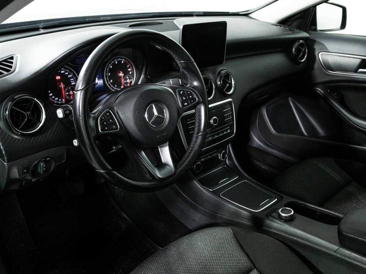 Mercedes-Benz GLA с пробегом — 2017 год. Фото: #10