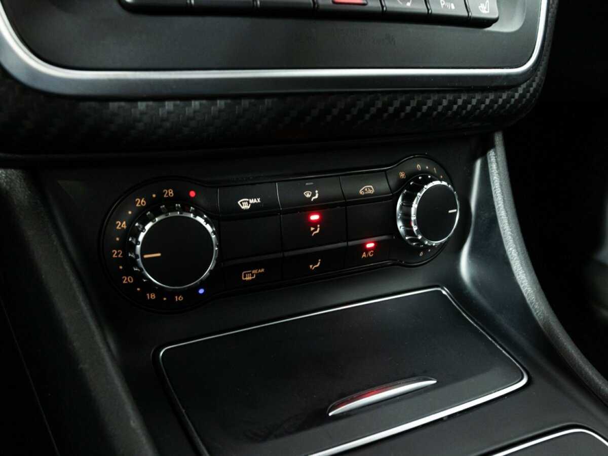 Mercedes-Benz GLA с пробегом — 2017 год. Фото: #17