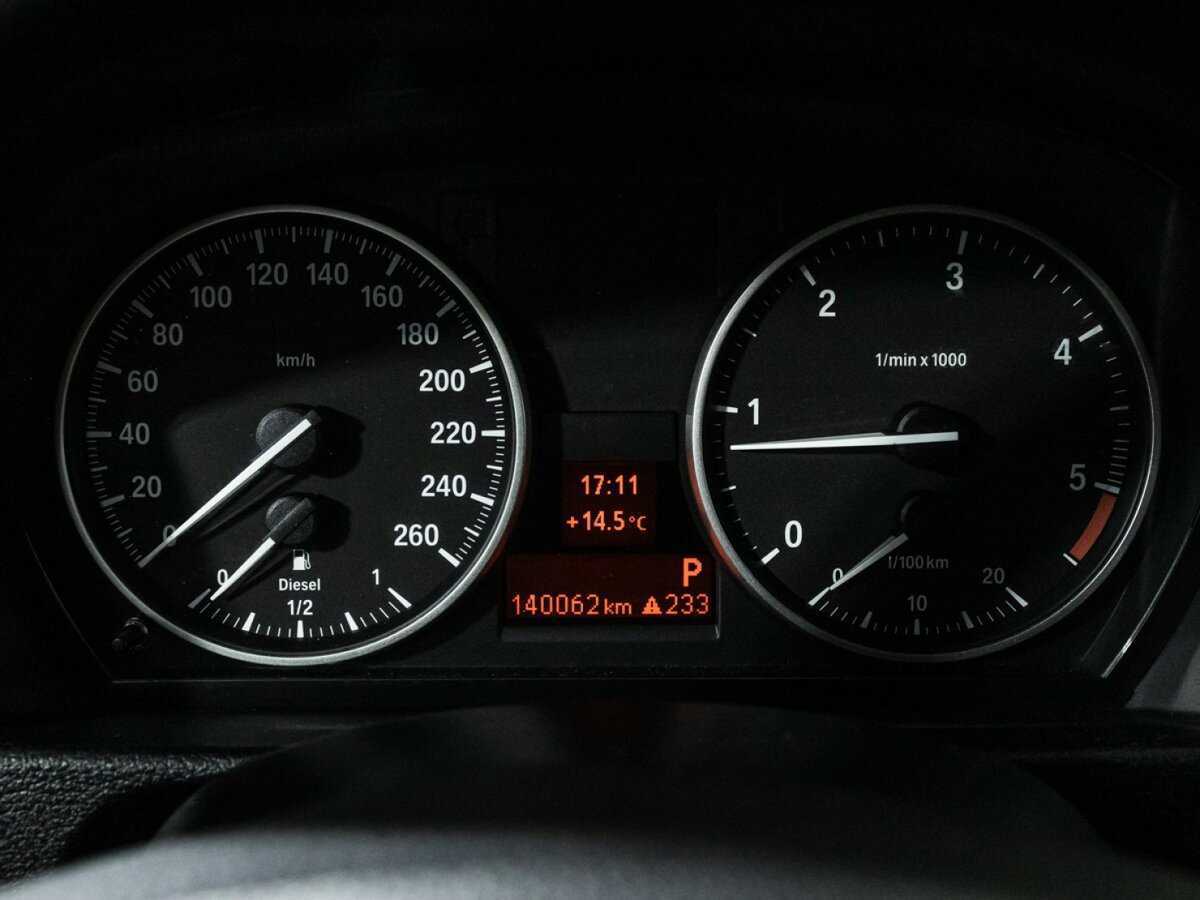 BMW X1 с пробегом — 2013 год. Фото: #11