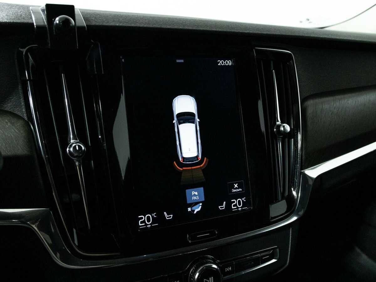 Volvo V90 Cross Country с пробегом — 2017 год. Фото: #18