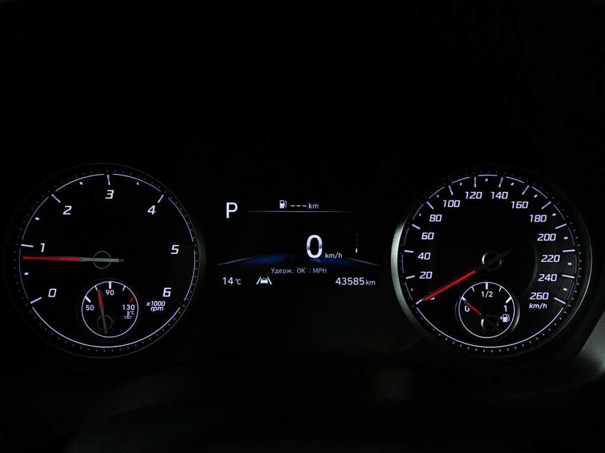 Hyundai Santa Fe с пробегом — 2021 год. Фото: #11