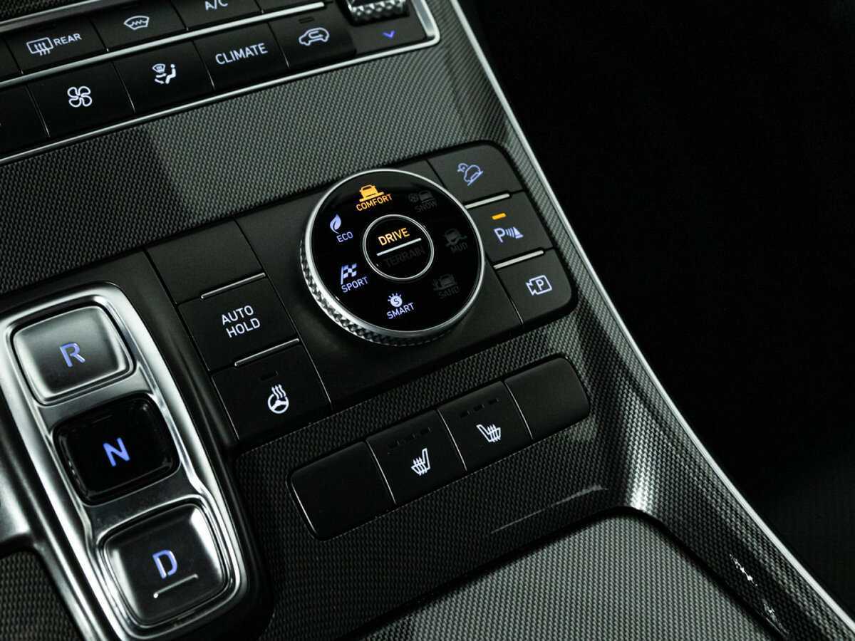 Hyundai Santa Fe с пробегом — 2021 год. Фото: #16