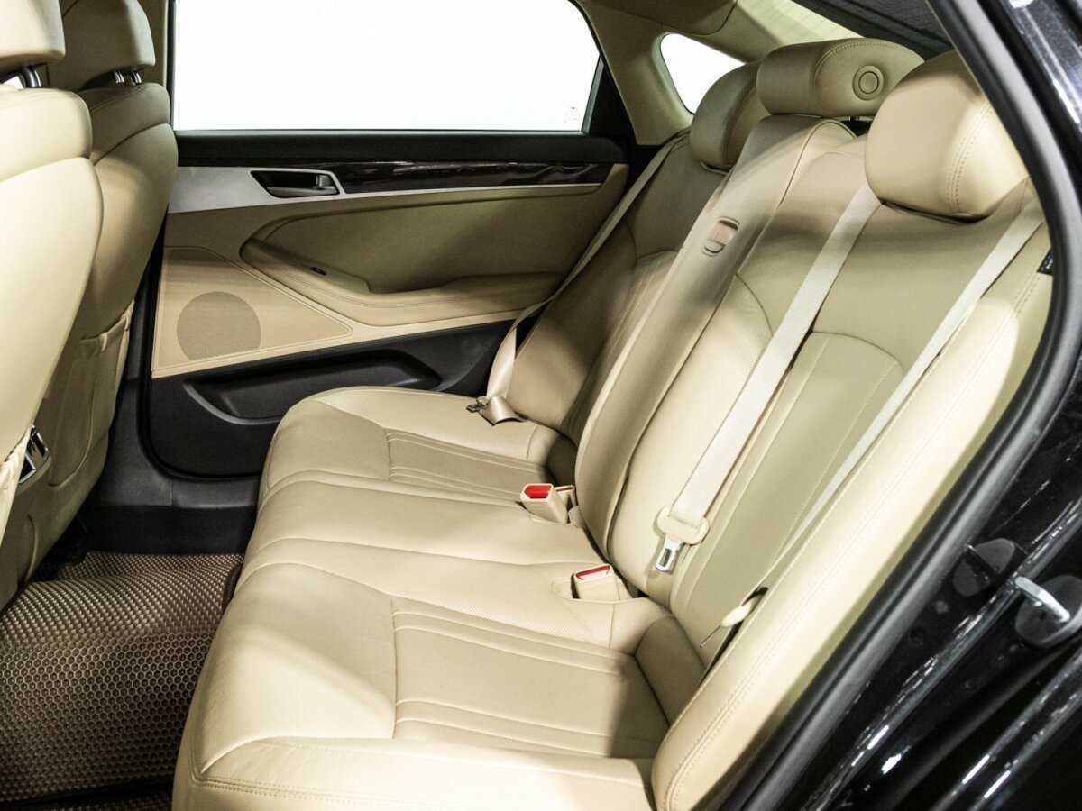 Genesis G80 с пробегом — 2017 год. Фото: #9