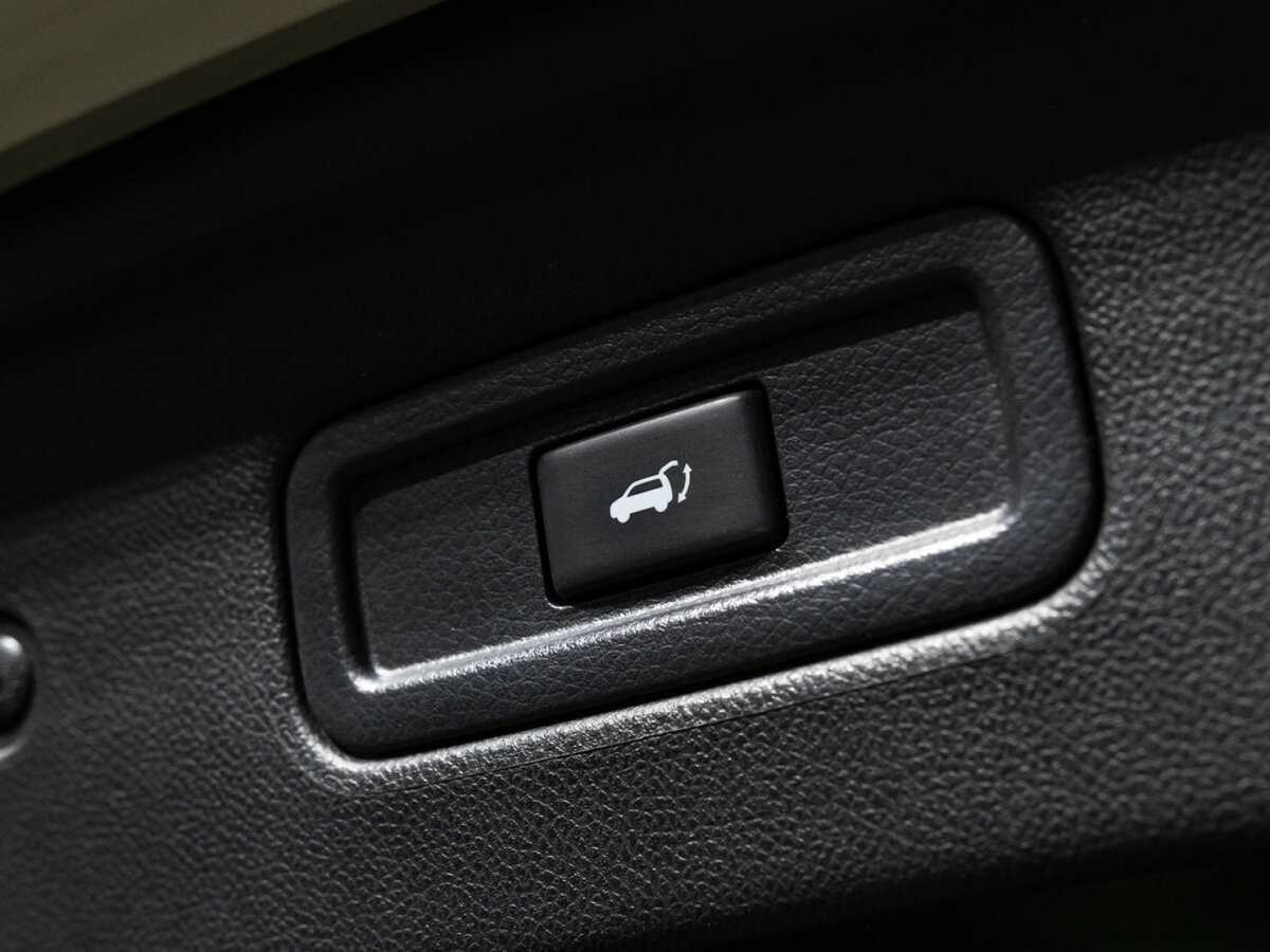 Infiniti QX70 с пробегом — 2016 год. Фото: #14