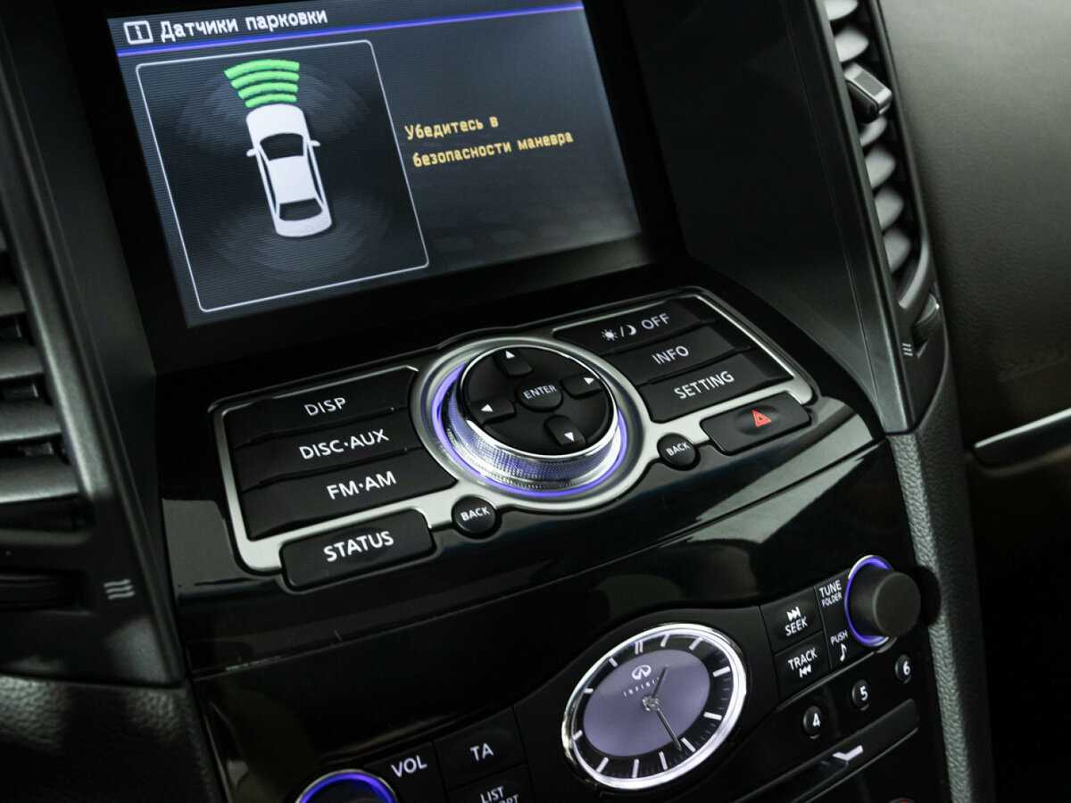 Infiniti QX70 с пробегом — 2016 год. Фото: #22