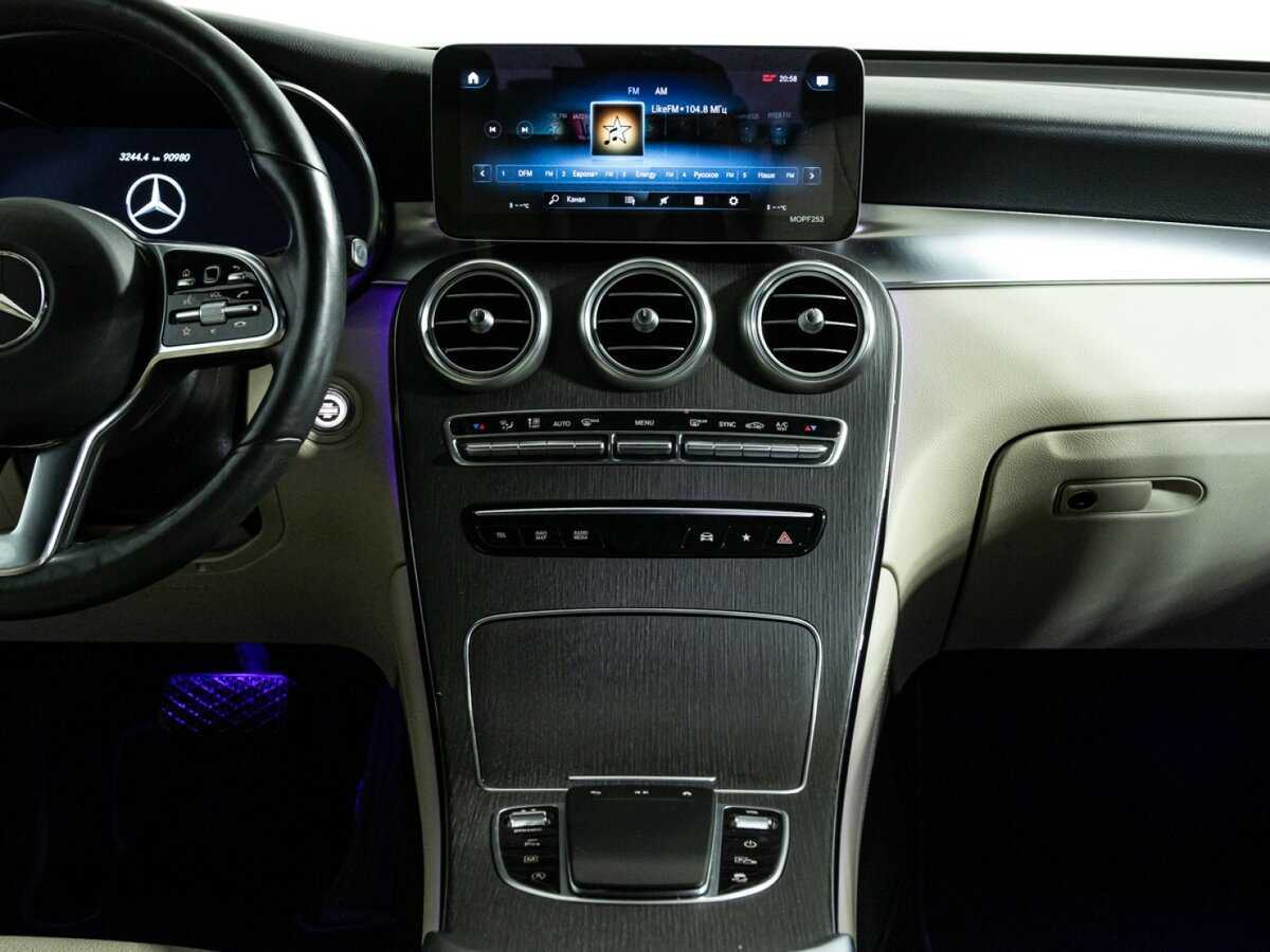 Mercedes-Benz GLC Coupe с пробегом — 2019 год. Фото: #13